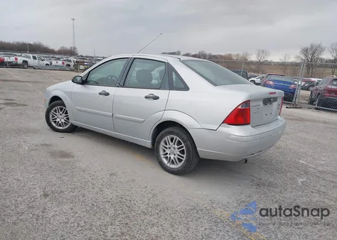 2007 Ford Focus S/Se/Ses z USA, uszkodzony, nr VIN 1FAFP34N67W312124